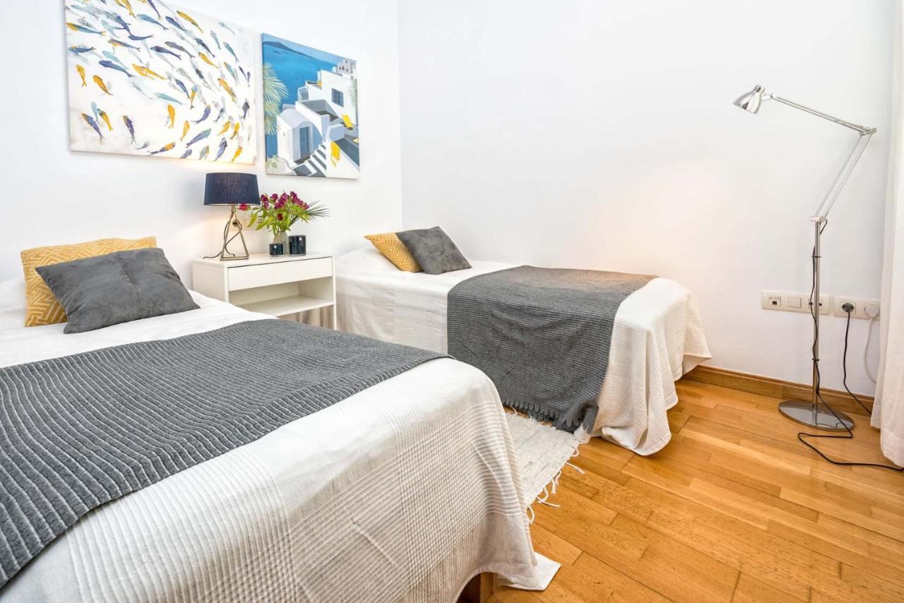 Christina Penthouse In Malaga By Solaga Holiday Homes Экстерьер фото
